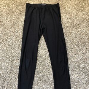 Black leggings